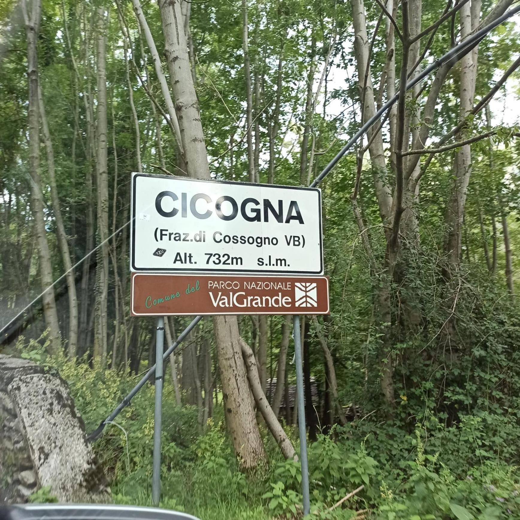 Ostello Valgrande Cicogna Buitenkant foto